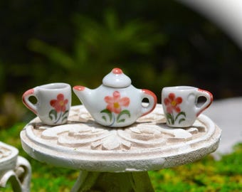 Miniature Ceramic Tea Set – Fairy Garden or Dollhouse Teapot & Mugs with Tin Woven Serving Tray