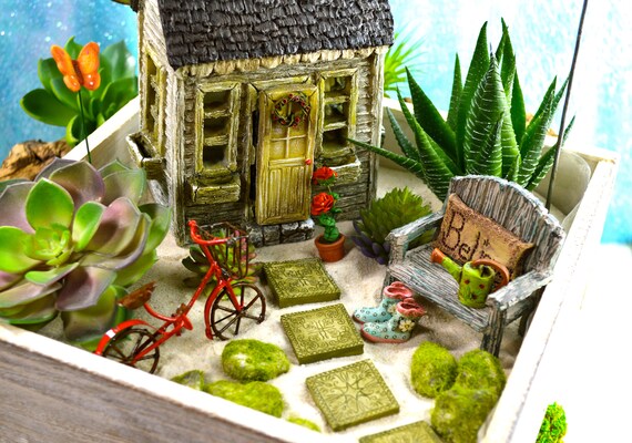 miniature garden set