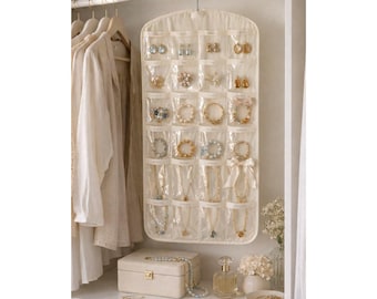 Organizador de joyas colgante vintage, almacenamiento reversible de doble cara para armario, organizador de bolsillo color crema neutro, exhibición de joyas que ahorra espacio