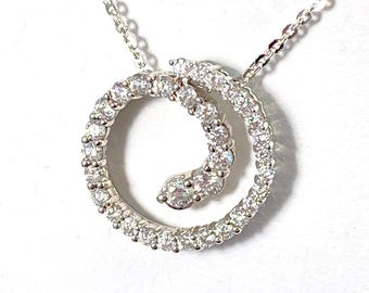 Diamond Circle Pendant 1 Carat Total Weight in 14K White Gold