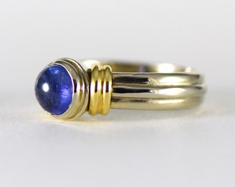 Tanzanite Cabochon Two Tone 18K Yellow and White Gold Ring