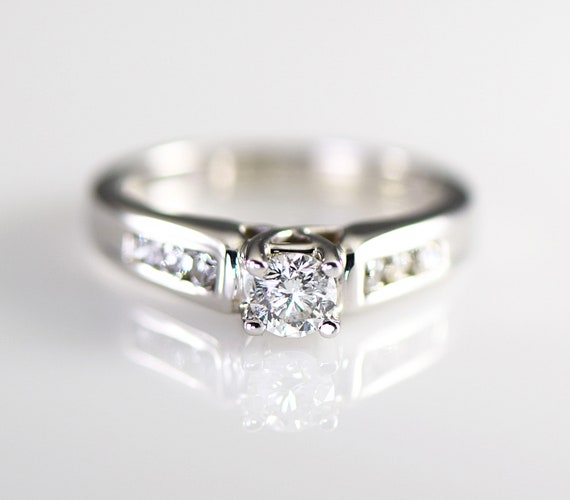 Etsy white gold ring deals