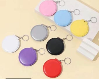 Mini Mirror Set - 8 Colorful Mirrors Keychain - Match Your Clothes - Portable & Compact Design