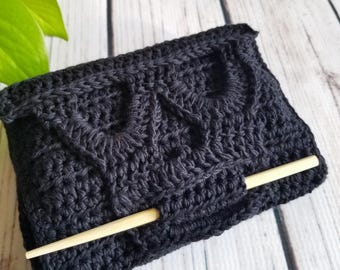 Skull Tarot Pouch, Crochet Skull Tarot Card Pouch, 3 Card Draw, Tarot Mat, Tarot Storage, Tarot Deck Pouch, Handmade Tarot Pouch