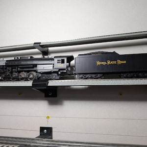 HO Scale Model Train Track Wall Mount Complete Room System