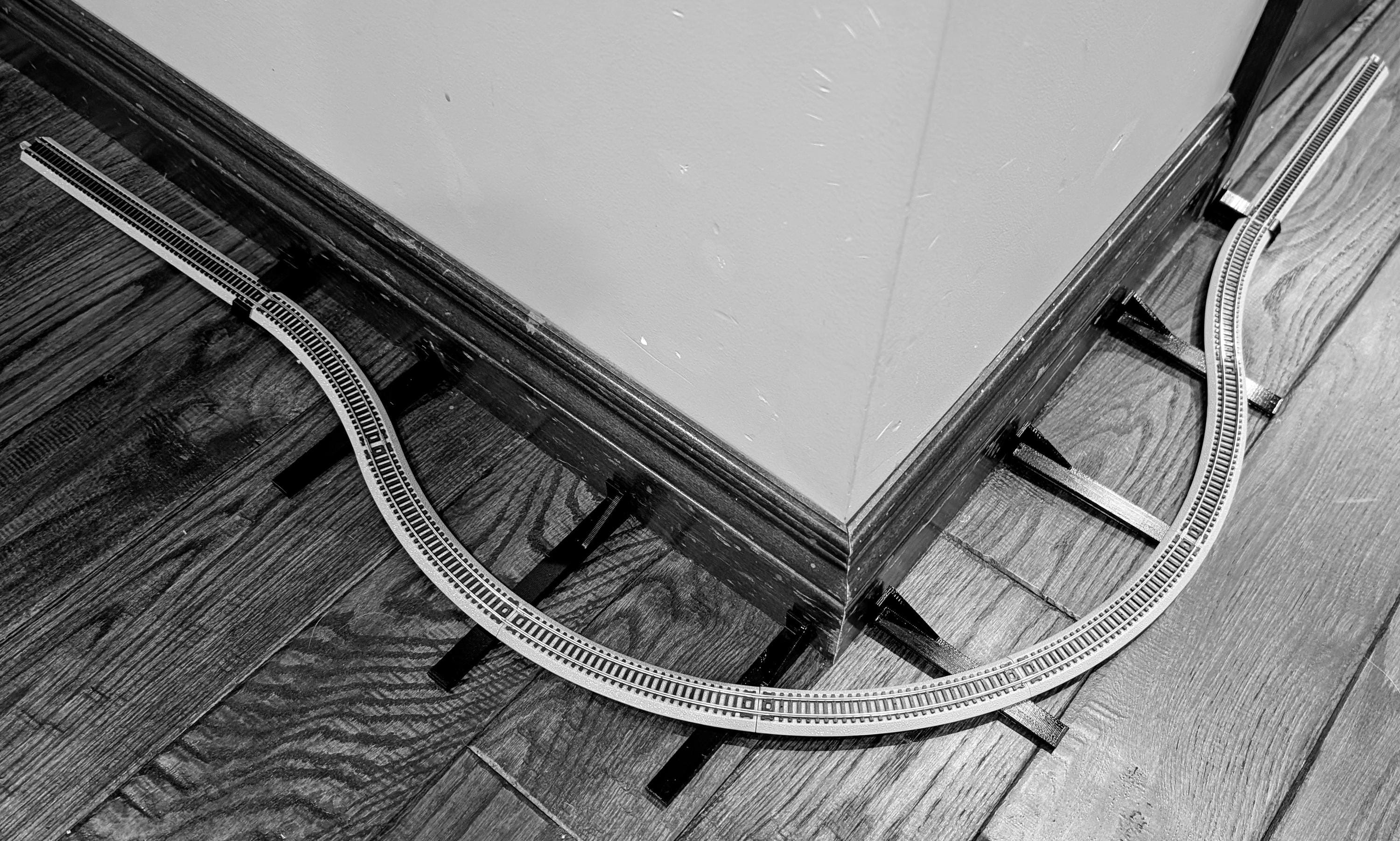 G Scale Train Wall Mount Track - Etsy