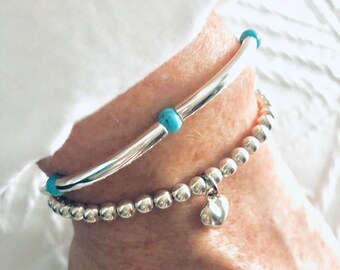 Sterling Silver 4mm Turquoise Tube/4mm Beaded Stretch Bracelet with Puff Heart Charm