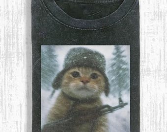 Camiseta Vintage Army Cat Meme | Camiseta com Estampa de Gatinho Tático