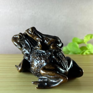 Retro Brass Frog Figurine -  Retro Decor