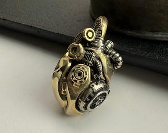 Steampunk Mechanical Heart Pendant, Kinetic Anatomical Jewelry, Gift for Engineers, Gamers
