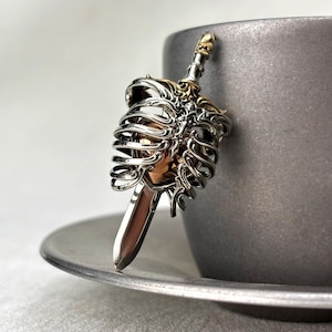 Mechanisch kloppend harthanger, opening ribbenkastketting, interactieve gotische sieraden, fantasiehartcadeau afbeelding 2