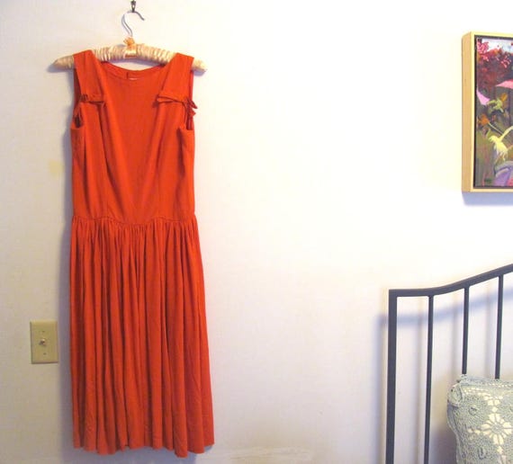 neon red clothes