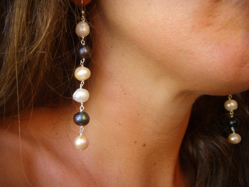 Long Dangle Earrings- Natural Black Pearls - Large Pearls Drop Earrings - Sterling Silver 画像 3