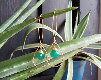 Green Onyx Earrings, Long Teardrop Earrings, Drop earrings, Gold Filled Vermeil, Gemstone earrings, Long earwires, green, gold, wire wrapped