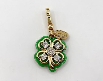 R02-Juicy Couture clover charm
