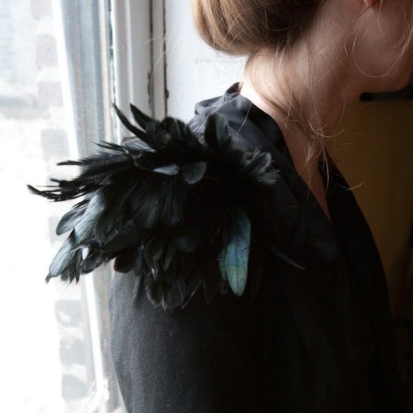 Feather Shoulder Epaulettes