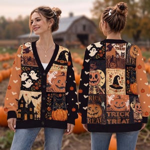 Peut inclure: Un cardigan à manches longues et col en V avec un imprimé patchwork d'Halloween représentant des fantômes, des citrouilles, des chats noirs, des chapeaux de sorcière et une maison hantée. Le motif inclut le texte Trick or Treat.