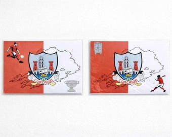 Lámina de la GAA de Cork: mapa del condado, escudo, ilustraciones de hurling y fútbol gaélico (A5/A4)