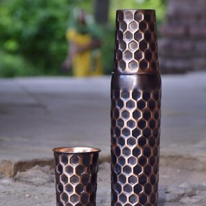 Designer honeycomb pattern copper water bottle with stackable copper tumblers, handmade and eco-friendly gift set