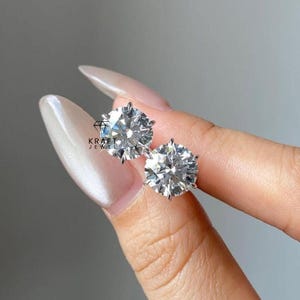 Women&#39;s Moissanite Stud Earrings, 14k White Gold Plated, Silver Stud Earrings, Bridal Gifts, Anniversary Gifts For Wife, Earrings For Her