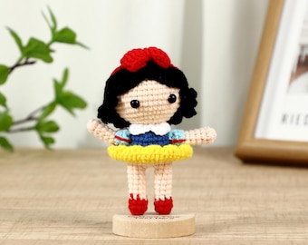 Crochet Snow White Doll, Amigurumi Cartoon Character Princess Toy, Shelf Display & Desk Decor, Personalised Bithday Gift for Girl