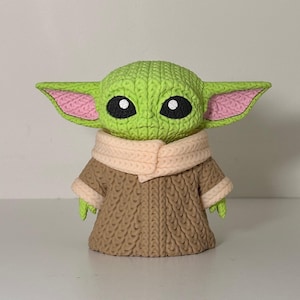 Baby Yoda Grogu-inspirerad stickad 3D-utskriven figur – Sci Fi-presentdekoration bild 1