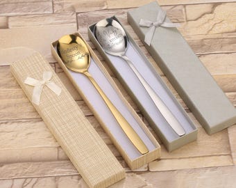 Cucchiaio in acciaio inossidabile personalizzato con incisione e confezione regalo, stoviglie personalizzate per pranzi, cene in famiglia, anniversari e occasioni speciali.