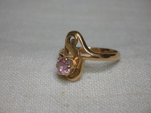 14K 583 Rose Gold Ring, Pink stone, Treble Clef. … - image 3