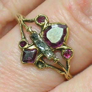 18th Century Giardinetti Ring: Ruby, Diamond, 14K Gold, Fleur de Lys. (AS-IS, READ)