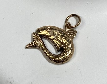 Vintage English 9k Yellow Gold Lucky Fish Charm, Pendant. Not 10k, not 14K, 9ct. For Bracelet or Necklace.