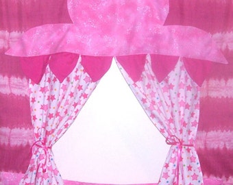 Oh So Pink Doorway Puppet Theater for Imaginative Play with carry bag and storage pockets