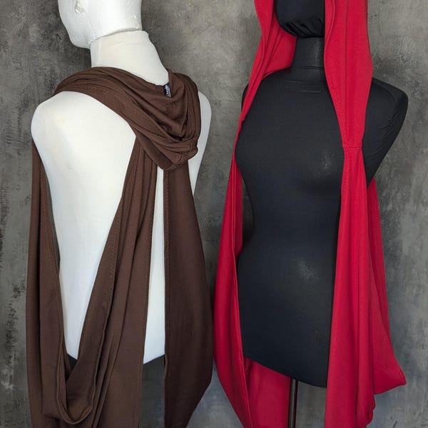 Divine - hooded vest