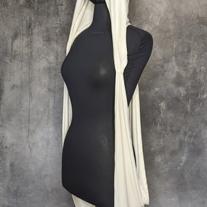 Divine hooded vest image 3