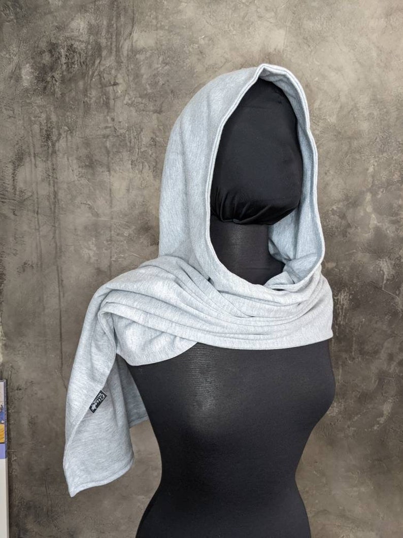 Knight hoodie scarf Gray