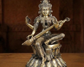 Handgefertigte Messing-Saraswati-Statue - Vintage Lotus Base, Göttin der Künste, Musik