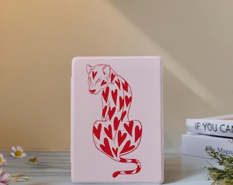 Love Tiger Kindle Hülle mit Handschlaufen-Abdeckung für Paperwhite 12th 7″ 11th 6.8″, Kindle 2024 Colorsoft, Kindle 12th/11th/10th, Kobo Clara Hülle