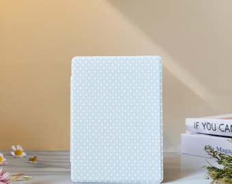 Funda Kindle de lunares azules con correa para Paperwhite 12.º de 7" y 11.º de 6.8", Kindle 2024 Colorsoft, Kindle 12.º, 11.º y 10.º, funda para Kobo Clara