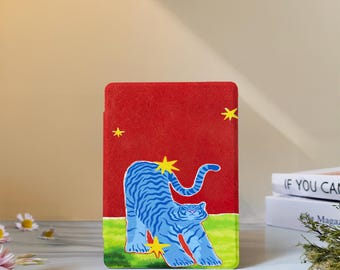 Tiger Star Kindle Case with Hand Strap for Paperwhite 12th 7" 11th 6.8", Kindle 2024 Colorsoft, Kindle 12th/11th/10th, Kobo Clara Case