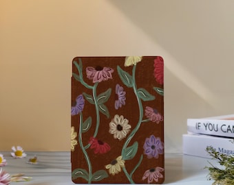 Retro Floral Kindle Case with Hand Strap Cover for Paperwhite 12th 7" 11th 6.8", Kindle 2024 Colorsoft,Kindle 12th/11th/10th,Kobo Clara Case