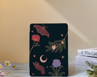 Tarot Black Kindle Case with Hand Strap for Paperwhite 12th 7" 11th 6.8", Kindle 2024 Colorsoft,Kindle 12th/11th/10th,Custom Kobo Clara Case