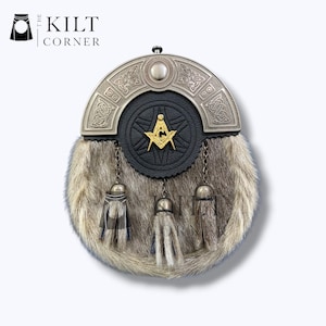 Handgefertigter Kilt Sporran aus Leder & Fell: Schottisches Freimaurer Abzeichen mit Ketten-Gürtel