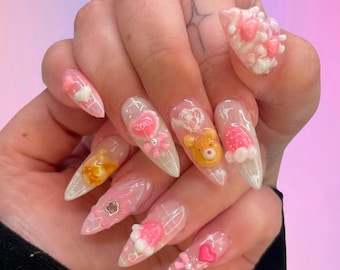 3D-nallebjörnspressnaglar, rosa hjärtrosetter, kawaii gelénaglar
