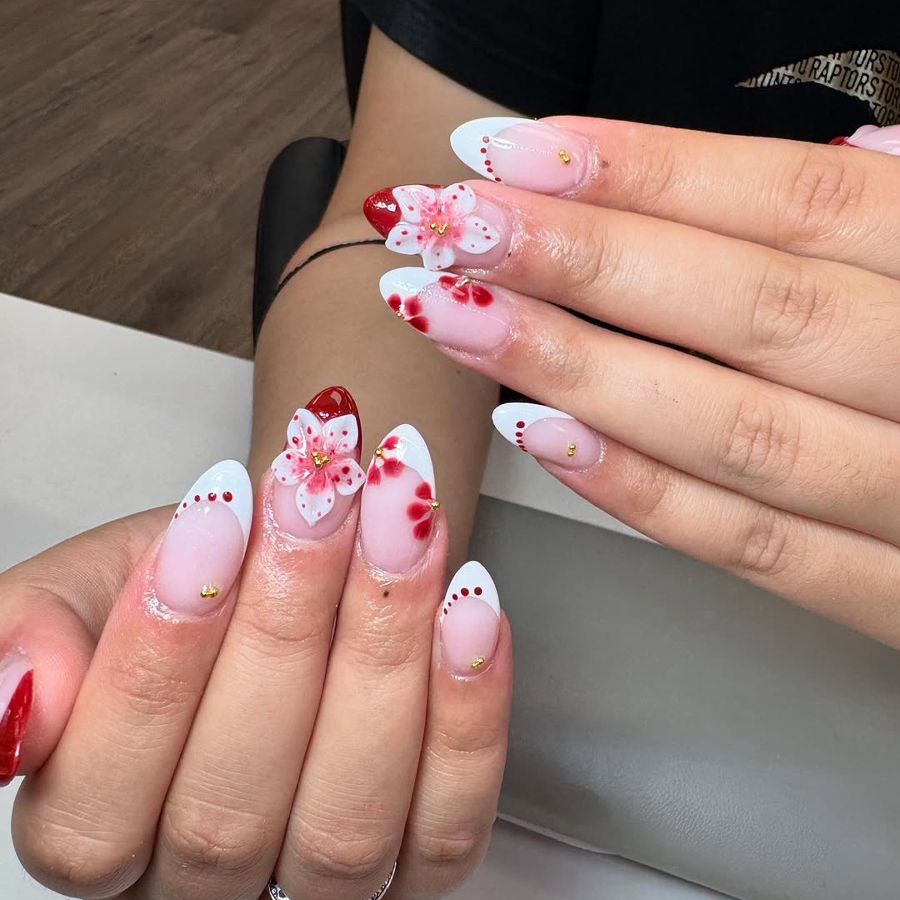 【Nail One & Only 最新サイズ表】 3D Floral Press on Nails: Red, White, Dot French Tip Nail Art - Etsy
