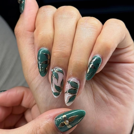 3D Green Leaf Press on Nails: Handmade Botanical Nail Art With