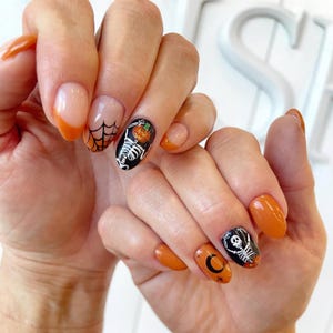 Hand-Painted Halloween Press-On Nails: Skeleton Pumpkin Nail Art