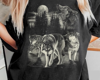 Comfort Colors Vintage Wolf 90s Graphic Style Shirt, Vintage Moonlight Forest Shirt, Y2K vintage tee, Retro Grunge Aesthetic T-Shirt