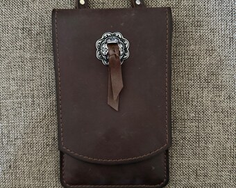 Oil Tan with Stainless Steel Concho, Cross-body Cellphone Holder (Small phone size)