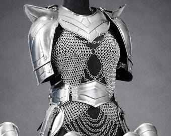 Conjunto de armadura de caballero para dama valiente: traje hecho a mano para LARP y cosplay, regalo de fantasía para ella.