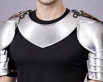 Men's Knight Gorget & Pauldrons Armor Set: LARP, Cosplay Costume
