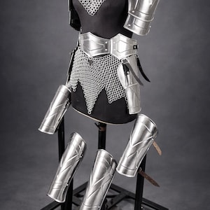 Female Medieval Knight Suits Armor Set: with Chainmail Mantle Cosplay Outfit LARP, Cosplay image 4